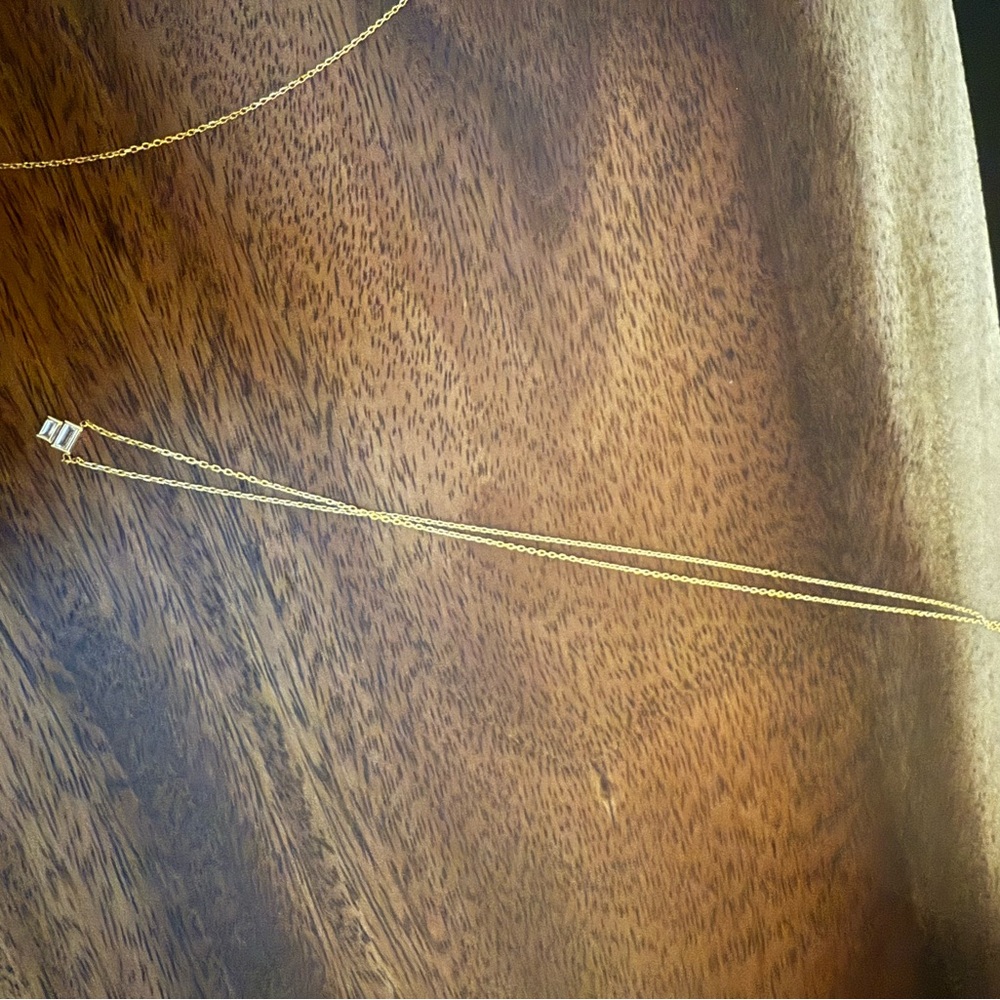 Vrai baguette diamonds 14k gold